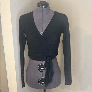 Beyond Yoga Light Weight Wrap Top Size XS